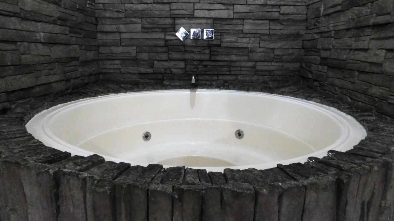 Hotel Kong Medellín Extérieur photo