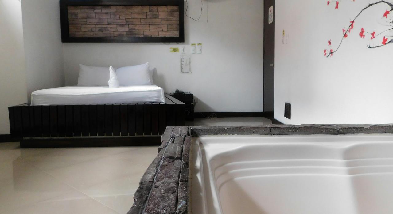 Hotel Kong Medellín Extérieur photo