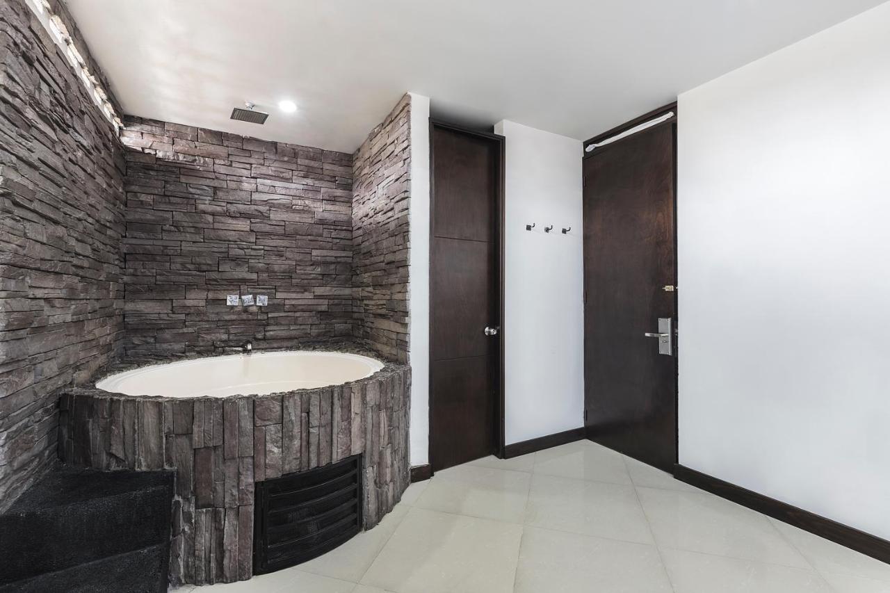 Hotel Kong Medellín Extérieur photo